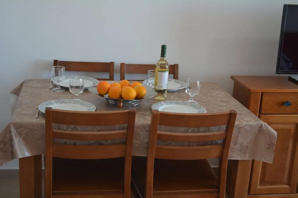 Apartment Torre Iberius Sleeps 4 Hotel Armacao de Pera