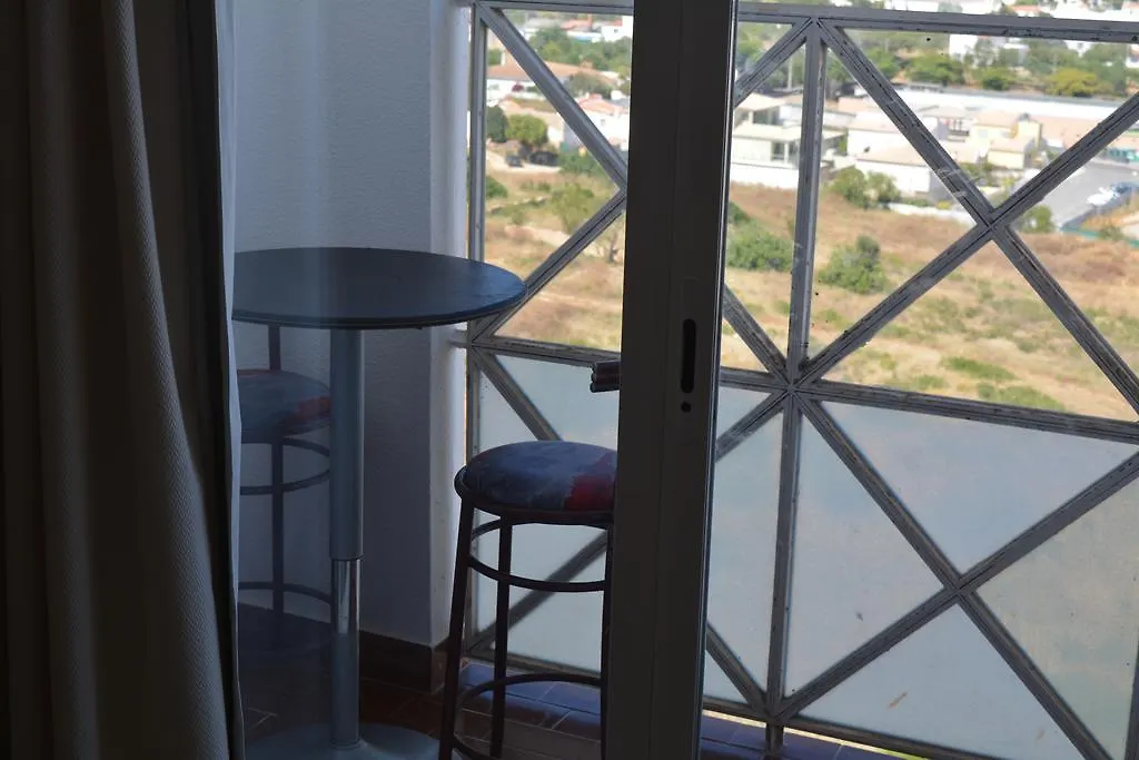 Apartment Torre Iberius Sleeps 4 Hotel Armacao de Pera