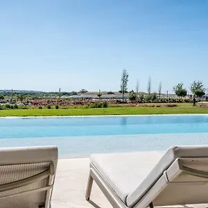 Apartment Beachfront Garden & - Indoor And Outdoor Pool, Armacao de Pera